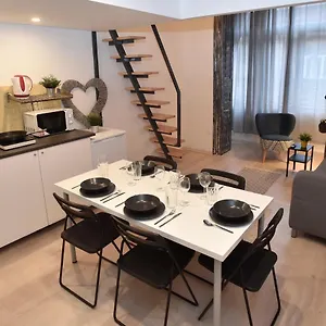 The Apex Residences Apartamento Budapest